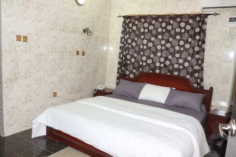 Deluxe Room | Free WiFi