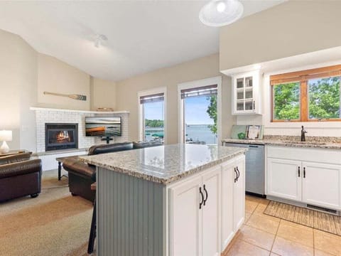 Gull Lake Waterfront Rental | Vacation Rental on Gull Lake | Gull Lake Lodging | Where to stay on Gull Lake? East Gull Lake Rental | Rental on Gull Lake