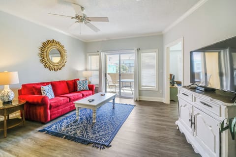 Living room with a queen sleeper sofa