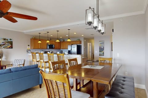 Dining for Six and Bar Seating for Four