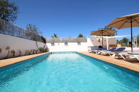 Private Pool with sun loungers