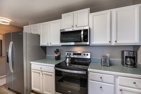 Cook your favorite meal | Main Level