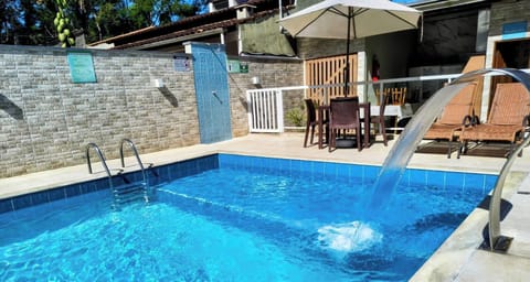 Pool waterfall