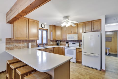 Fully stocked kitchen