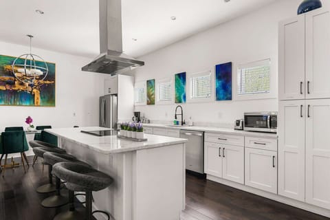 Fully Stocked Kitchen with Upgraded Appliances