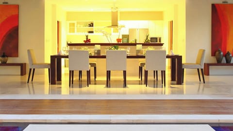 Villa, 4 Bedrooms | 4 bedrooms, desk, iron/ironing board, free WiFi