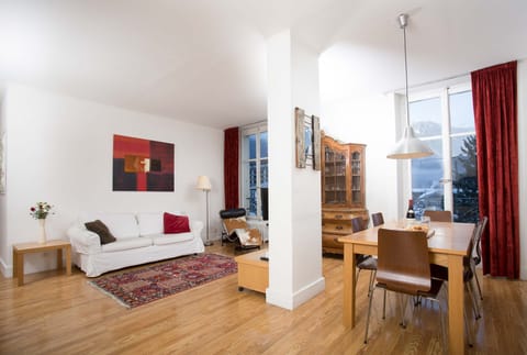Spacious open plan lounge and dining area