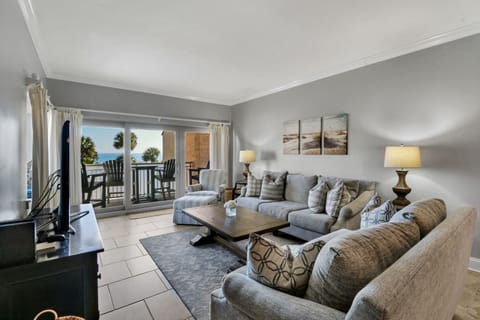 435 Captains Walk  | Living Area - 435 Captains Walk  | Living Area
