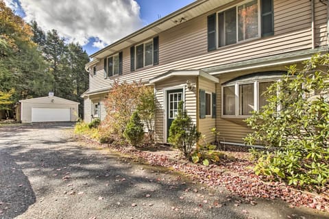 Windham Vacation Rental | 2 BR | 2 BA | 1,100 Sq Ft | First-Floor Apartment