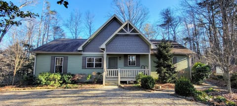 Front approach with level entry