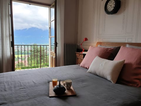 Double Room, Private Bathroom, Lake View (Deluxe)