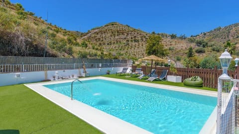 Villa Omairi Torrox by Ruralidays