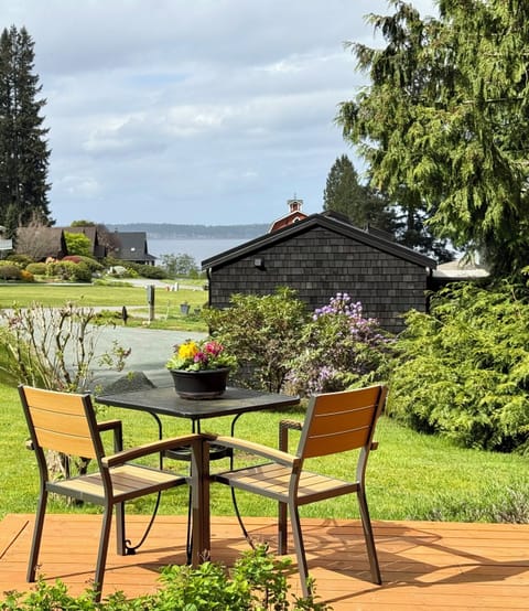  Enjoy the view while having your morning coffee, on the brand new larger deck!