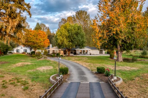 Peaceful one of a kind property on 5.5 acre and centrally located!