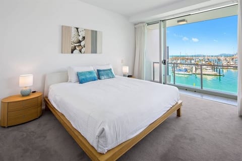 3-bedroom-top-floor-apartment-15-11-2000x1333