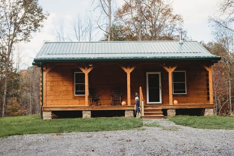 Front porch with rocking chairs
