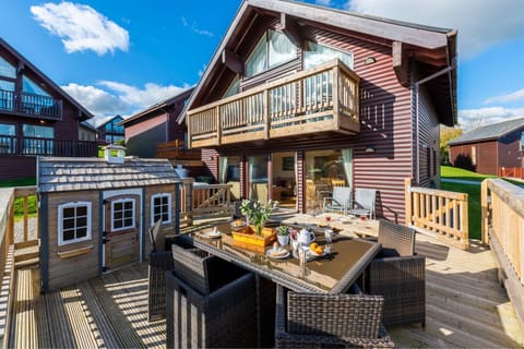 The property and outdoor area - Lodge 40