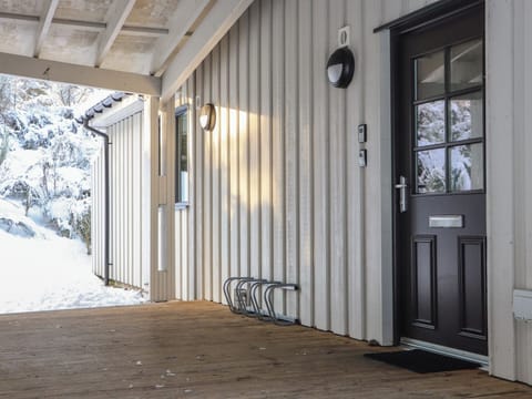 Cottage | Property grounds