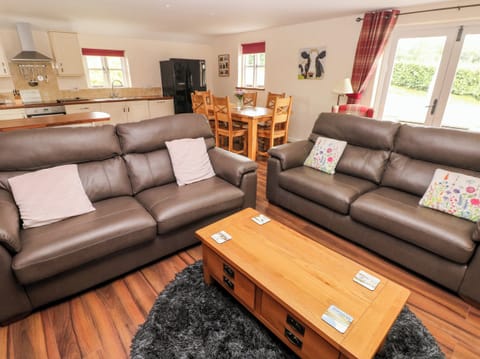 Cottage | Living area