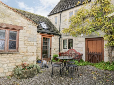 Cottage | Balcony