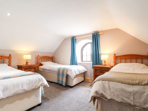 Cottage | Interior
