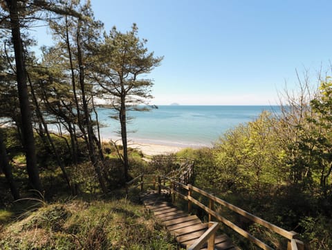 Cottage | Beach | Beach nearby
