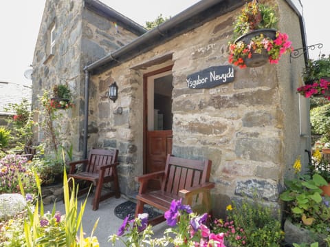 Cottage | Balcony