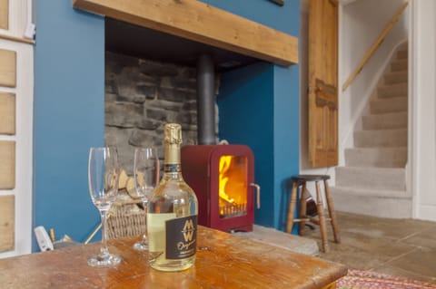 Cottage | Interior