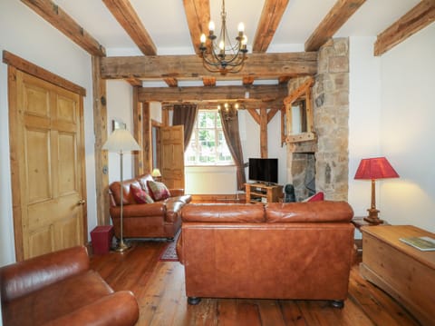 Cottage | Interior
