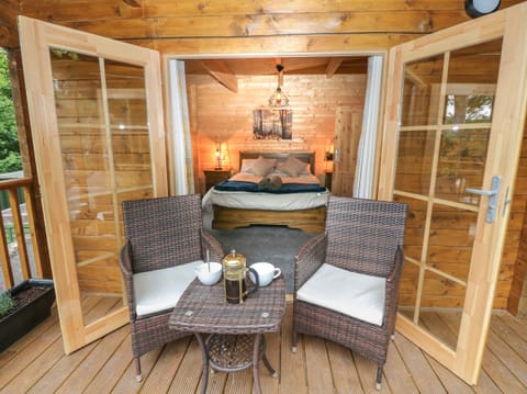 Cottage | 3 bedrooms, individually decorated, individually furnished, free WiFi
