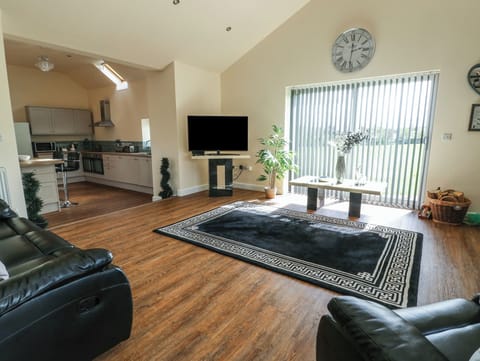 Cottage | Living area