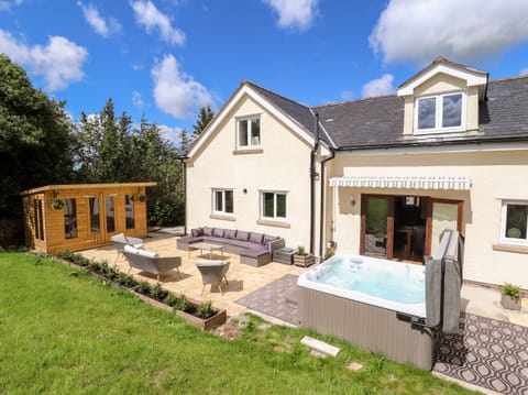 Cottage | Exterior