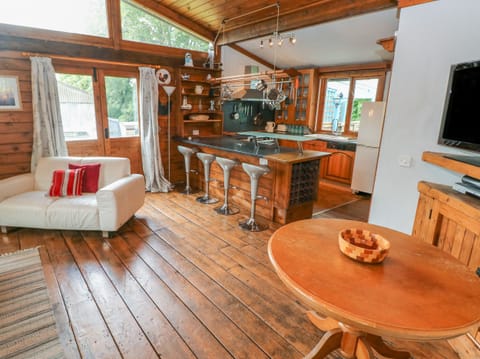 Cottage | Living room