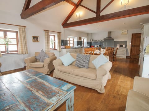 Cottage | Living area