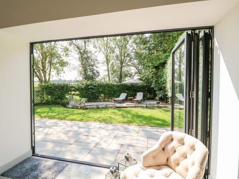 Cottage | Balcony