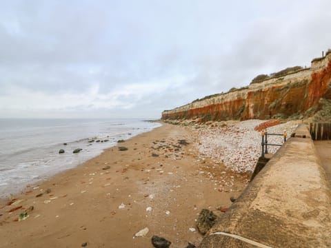 Cottage | Beach | Beach nearby