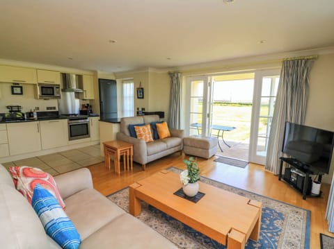 Cottage | Living area
