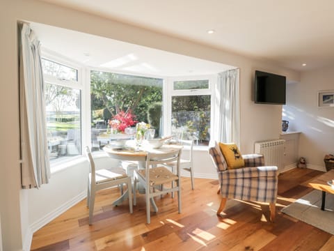 Cottage | Living room