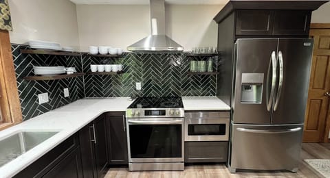 BRAND NEW OVEN AND MICROWAVE.