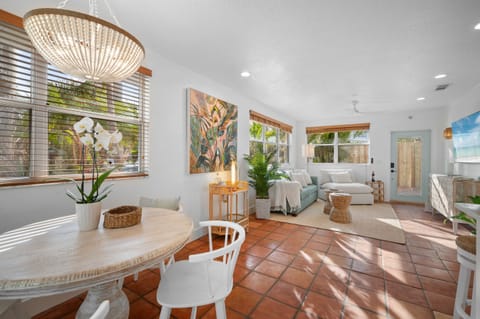 Welcome to Palm Villa