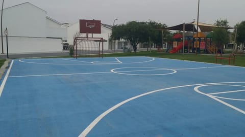 Sport court