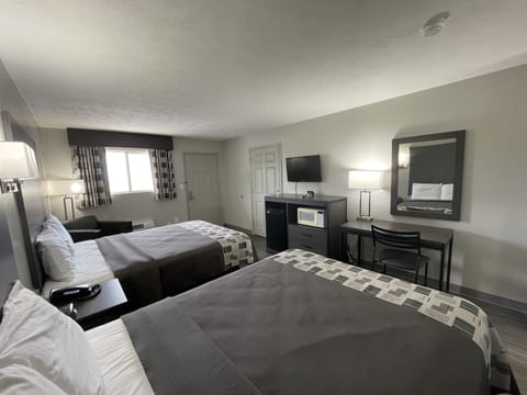 Blackout drapes, iron/ironing board, free WiFi, bed sheets