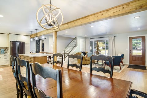 Plenty of space to gather at the large dining room table and kitchen island