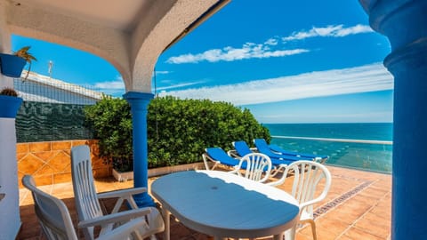 Chalet junto al mar vistas maravillosas. 1 Fuengirola by Ruralidays
