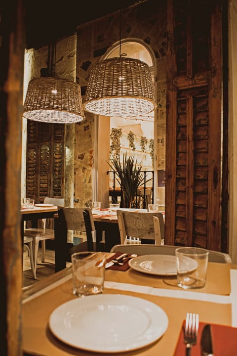 Breakfast, lunch, dinner served; Mediterranean cuisine, alfresco dining 