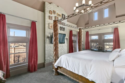 Prague | Premium bedding, down comforters, individually decorated