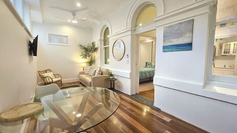 Apartment 2 - The Coachhouse (255)