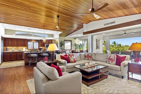 Newly remodeled & luxurious Mauna Lani Villages unit with expansive living areas