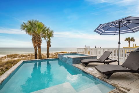 On Tide Time Private Beachfront Heated Pool