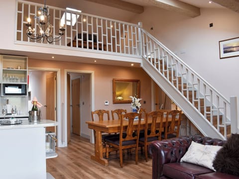 Open plan living space | Pendle Holiday Cottages- Roosters Rest - Pendle Holiday Cottages, Barley, near Clitheroe
